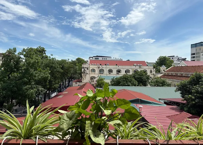 Tropical Land Little Hanoi Homestay